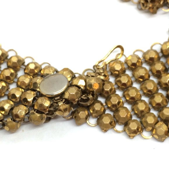 VINTAGE LARGE MESH SCARF NECKLACE TRIANGLE BRONZE GOLD TONE METAL STATEMENT - Picture 11 of 14